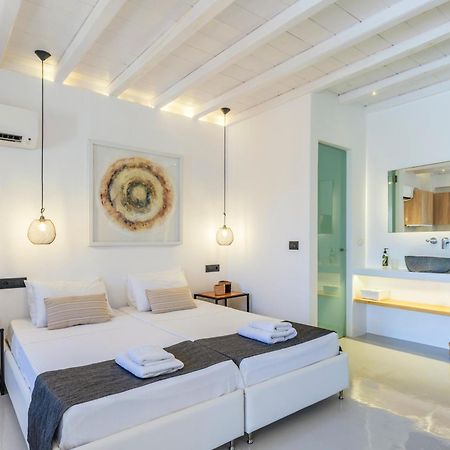 The Mykonist Merchia Beach Villas&Suites Exterior foto