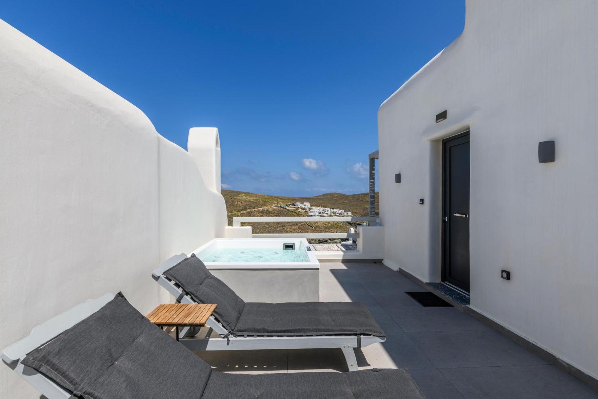 The Mykonist Merchia Beach Villas&Suites Exterior foto