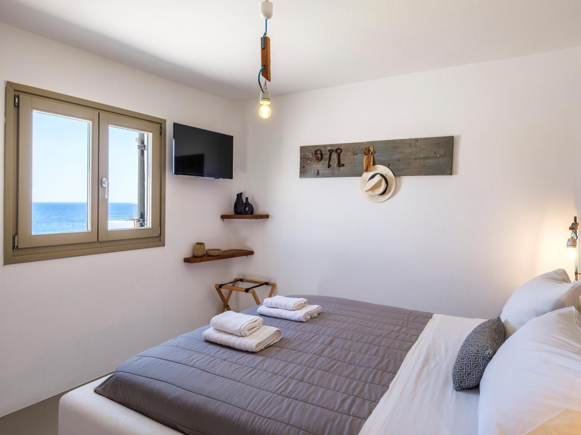 The Mykonist Merchia Beach Villas&Suites Exterior foto