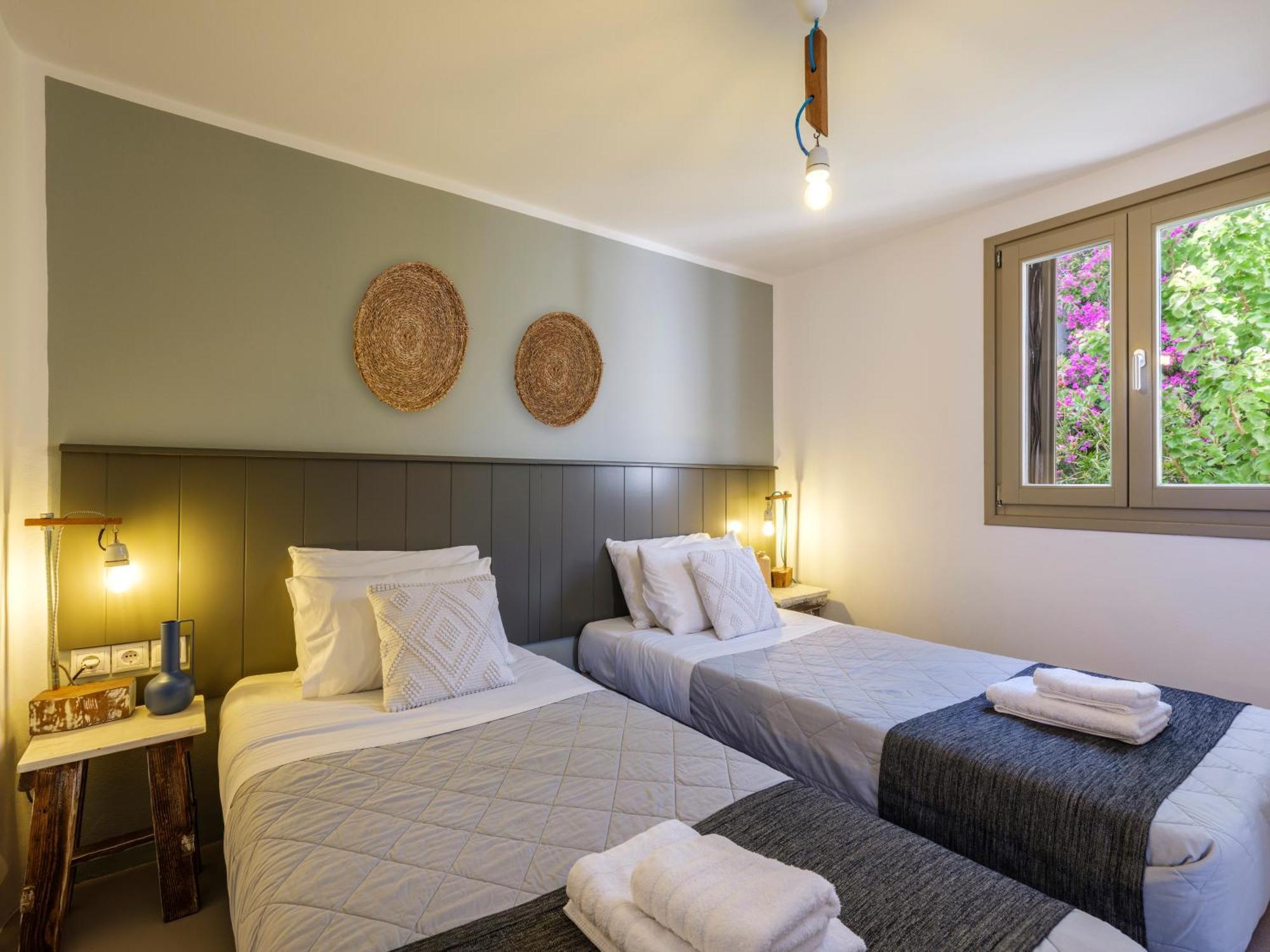 The Mykonist Merchia Beach Villas&Suites Exterior foto