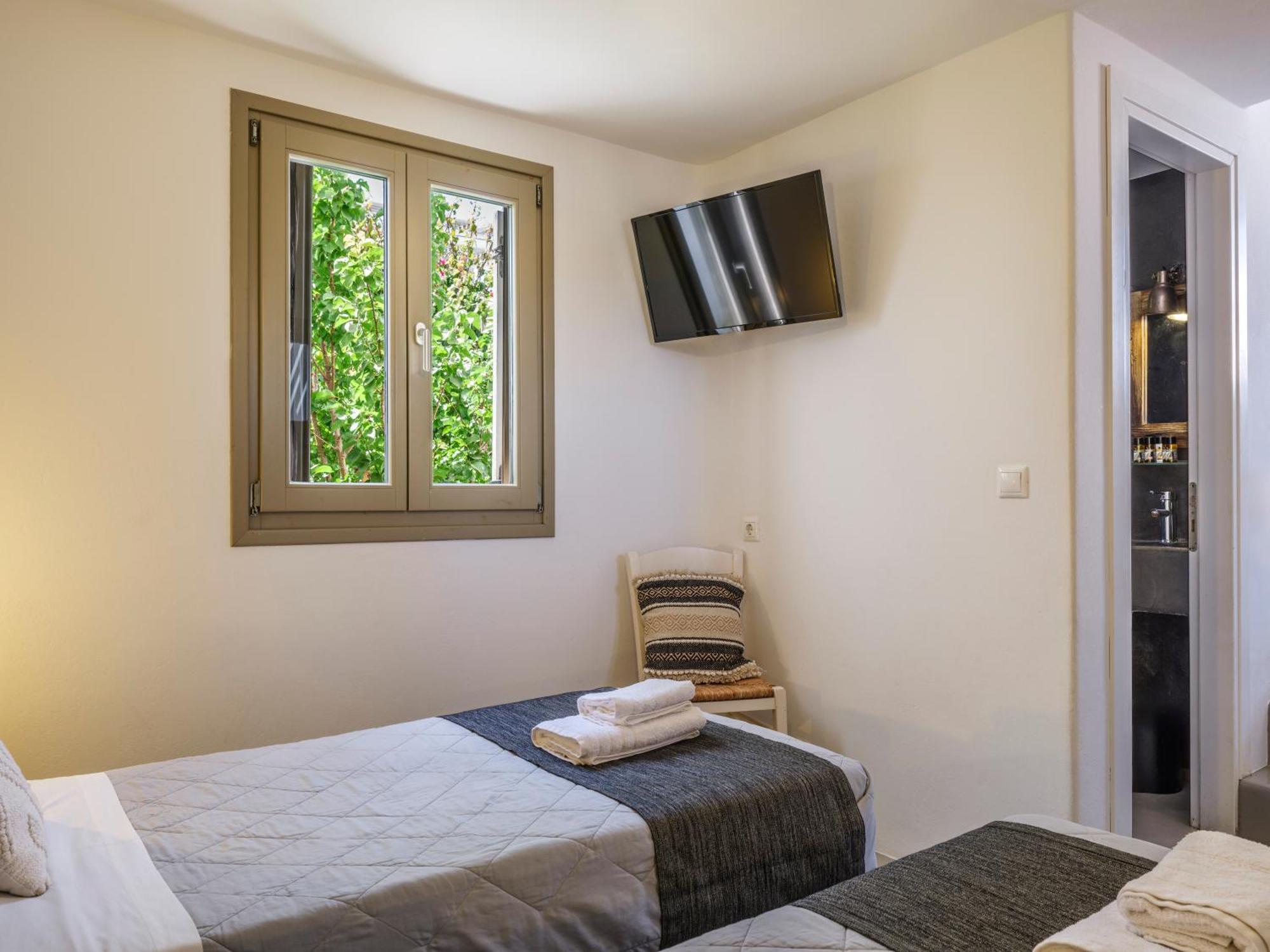 The Mykonist Merchia Beach Villas&Suites Exterior foto